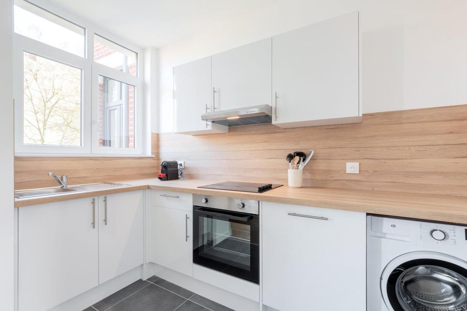 Charming Through-Apartment Renovated And Equipped! 马尔康巴勒尔 外观 照片