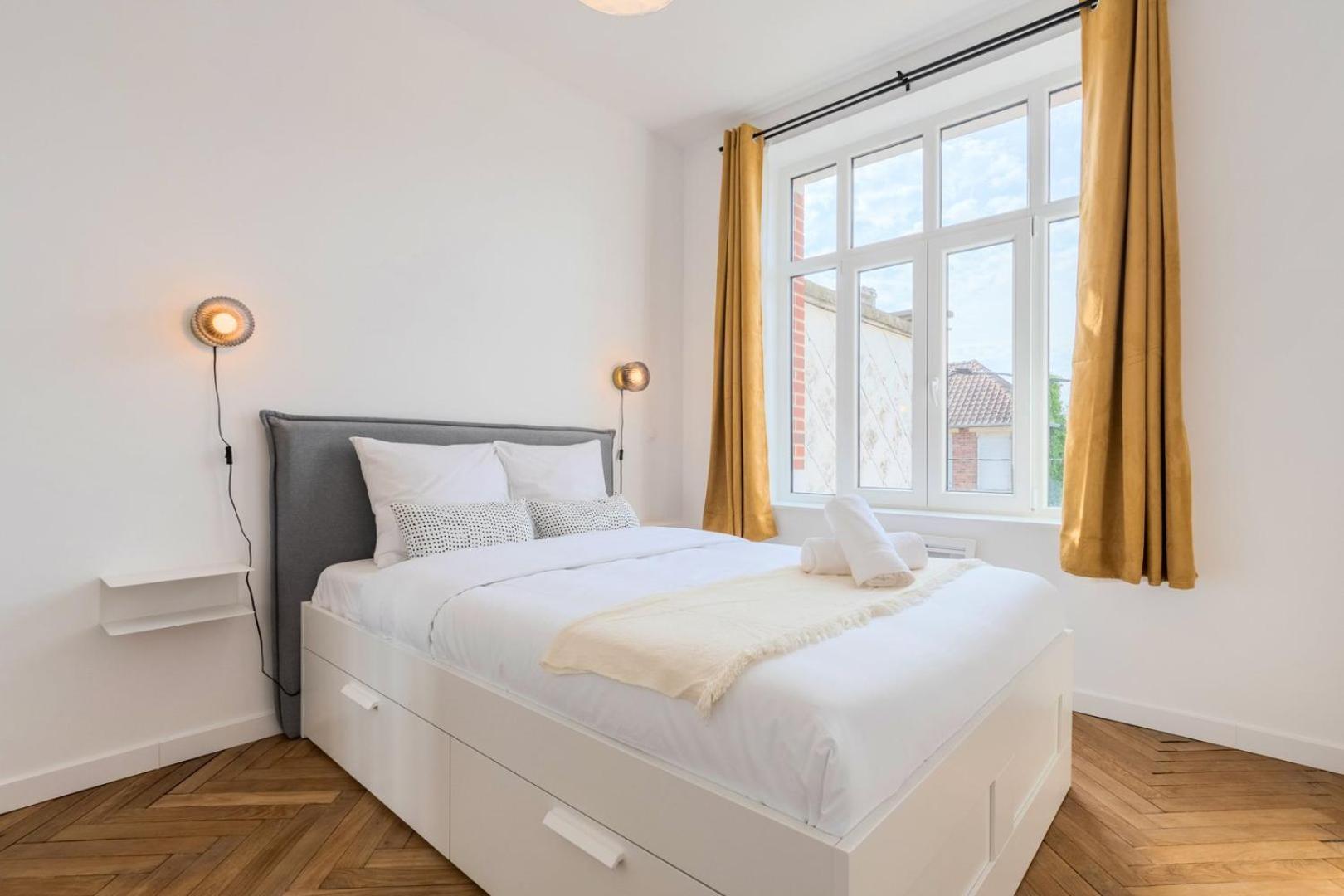 Charming Through-Apartment Renovated And Equipped! 马尔康巴勒尔 外观 照片